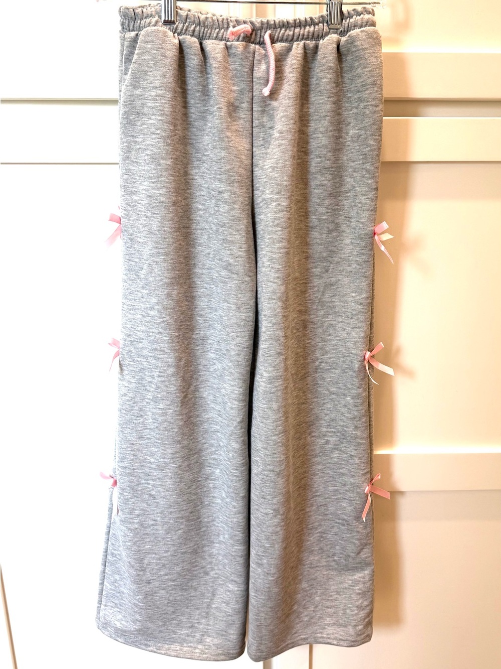 Girls' Grey Pajama Lounge Pants with Pink Bows